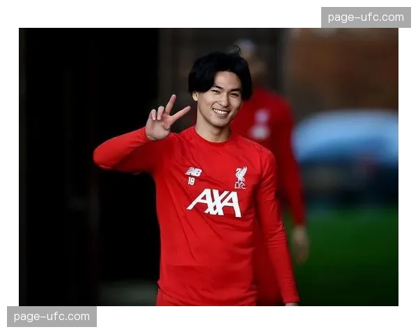 摩纳哥官方确认南野拓实左膝前交叉韧带断裂，赛季报销