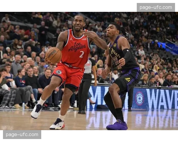 快船轻取爵士，后者遭遇四连败，排名持续下滑