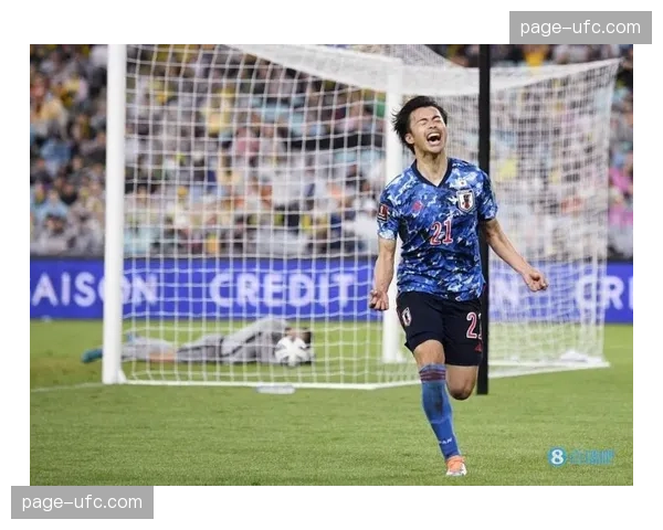 “布莱顿官方：日本边锋三笘薰恢复训练，有望在赛季末段复出”