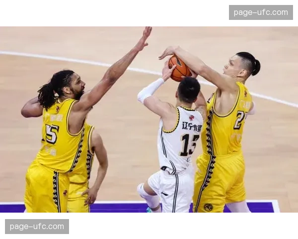 消息源透露：上海队已与广厦锋线赵岩昊达成初步签约意向