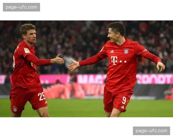 亚特兰大在欧冠16强赛采用人盯人防守，拜仁打进10球比赛一边倒